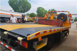 镇雄附近拖车电话号码服务