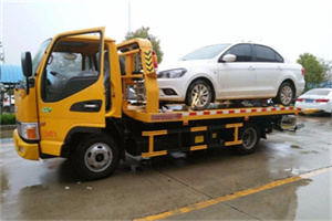 镇雄附近拖车救援24小时服务热线